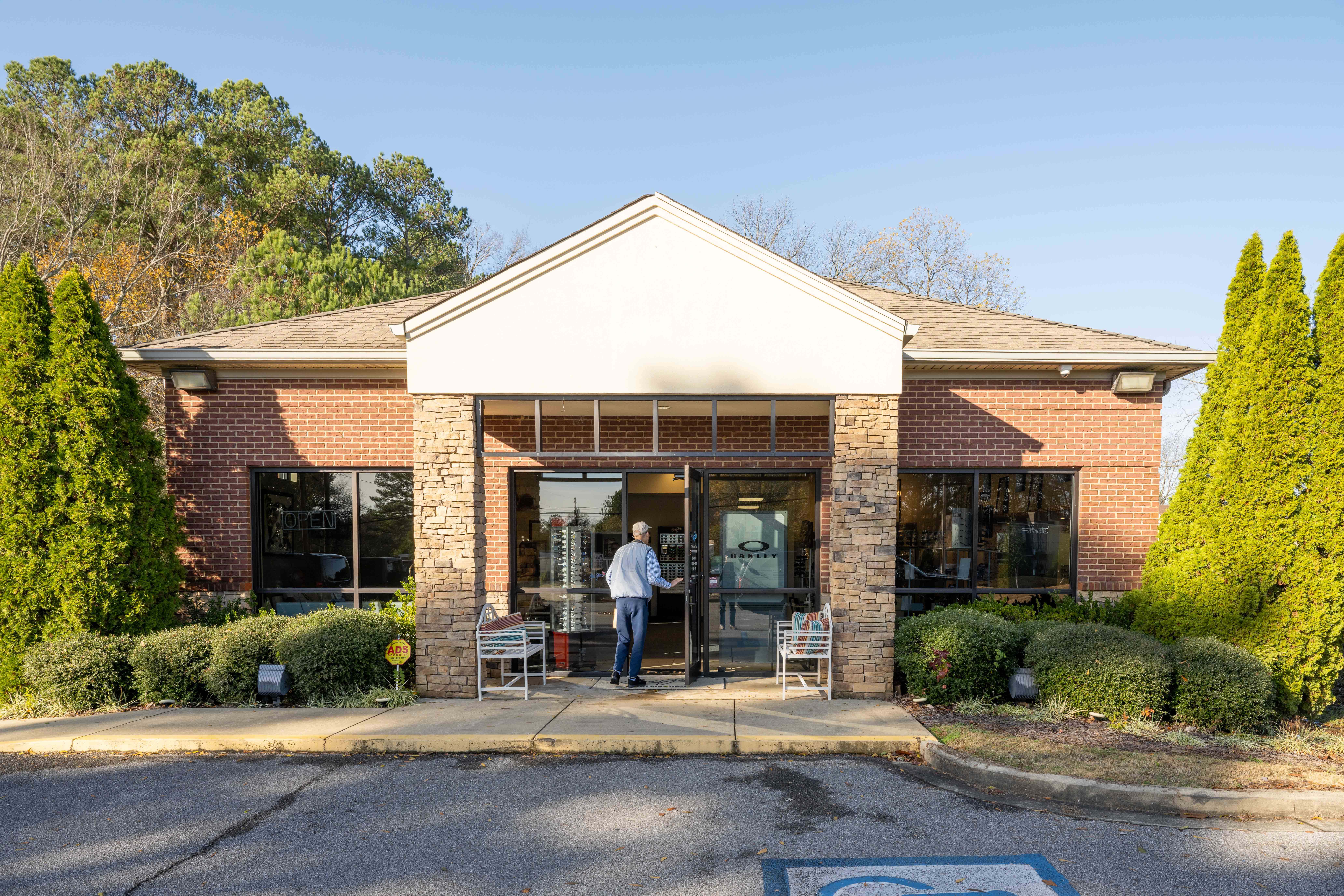 About Southern Focus Vision Center | Optometrist in Gardendale, AL